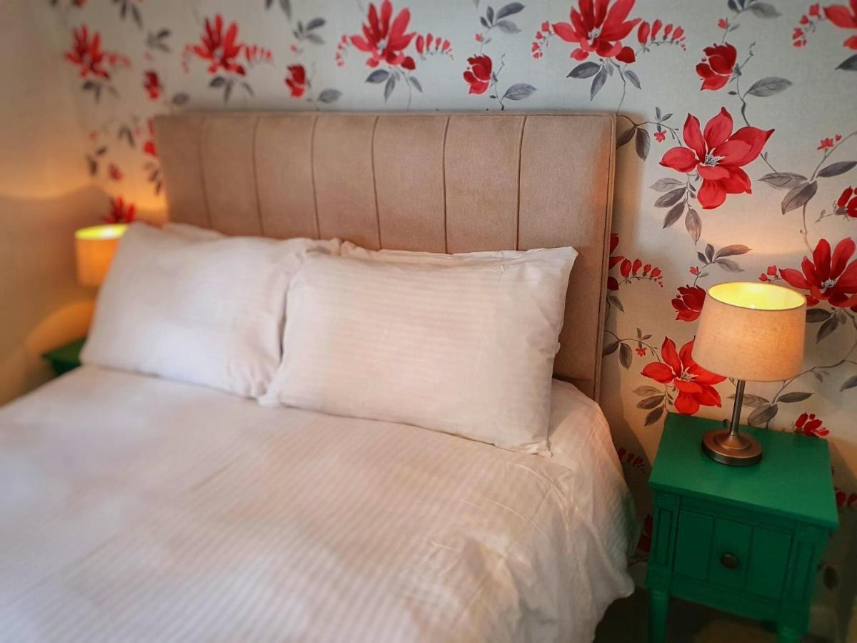 שילדייג Tigh An Eilean Hotel מראה חיצוני תמונה