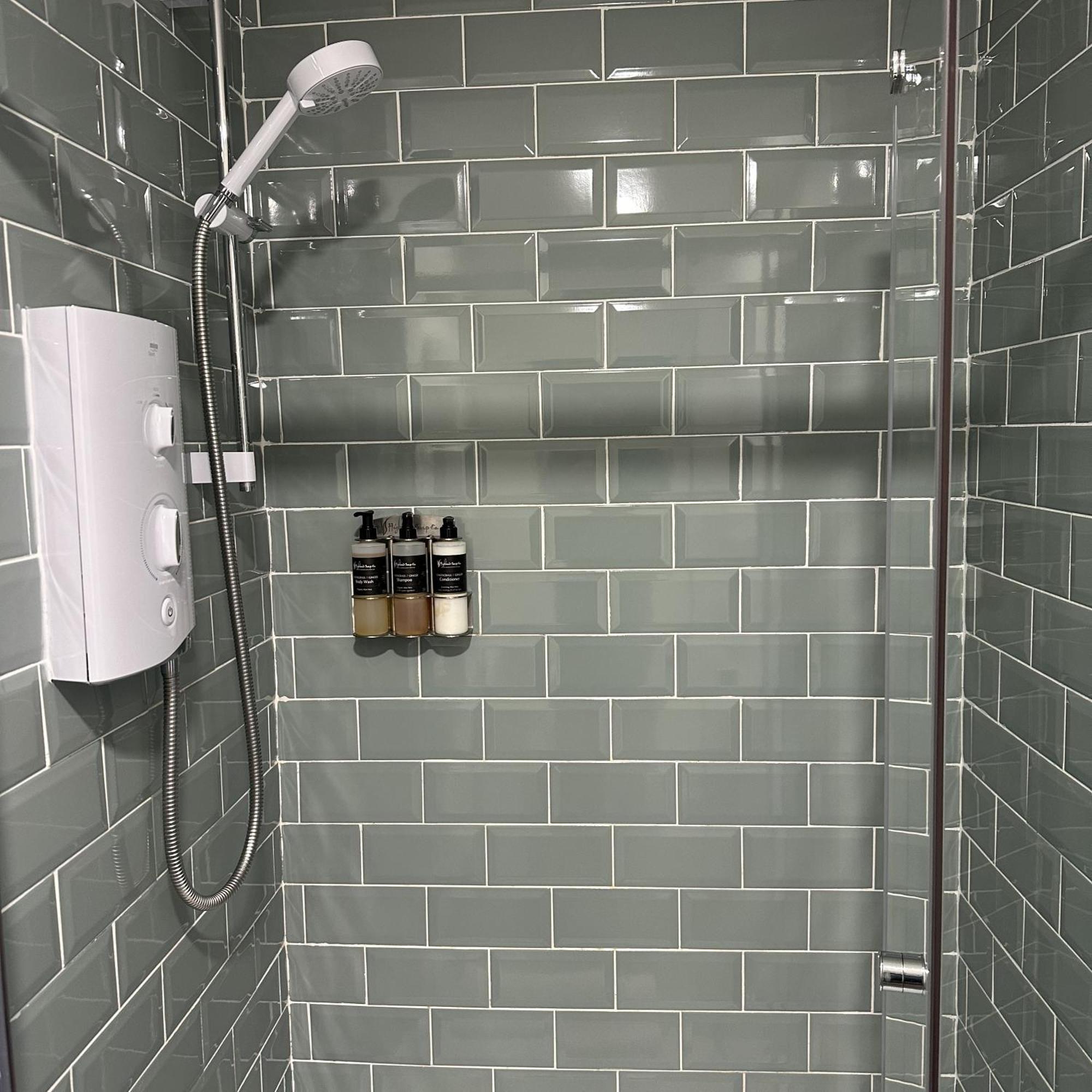 שילדייג Tigh An Eilean Hotel מראה חיצוני תמונה